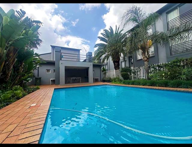 2 BEDROOM TOWNHOUSE FOR SALE IN VERWOERDPARK